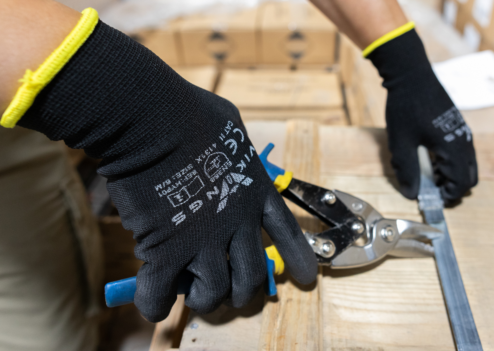 Vikings Nitrile Coated Working Gloves Pack of 12 Pairs » Tenda Canada